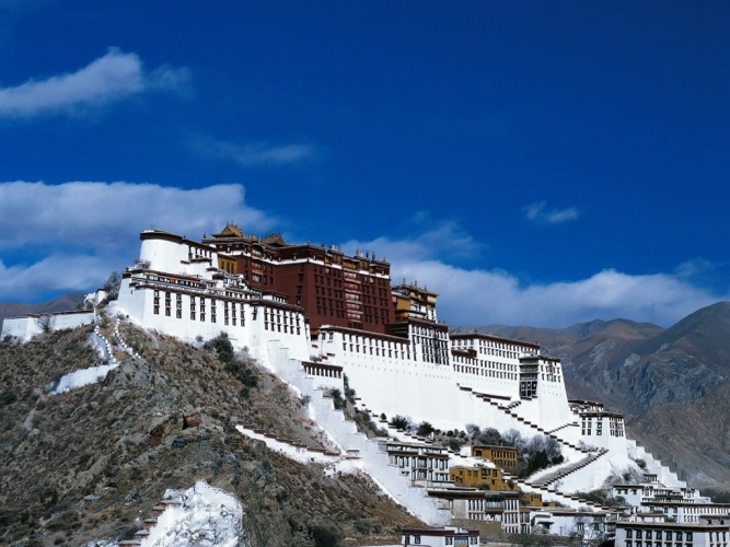 China,_Tibet_-_Potala_Palace.jpg