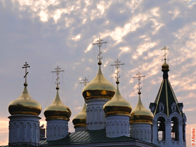 Купола церквей песня. Тамбов храм купола золотые. Осенний Тамбов храмы купола. Церковные купола.